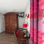 De L'ange Hotel