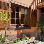 De L'ange Hotel